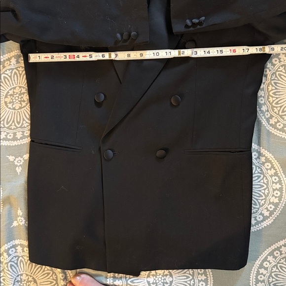 Black Tuxedo Jacket Satin Lapels Double-Breasted. Like New. Size see pics - Picture 5 of 9